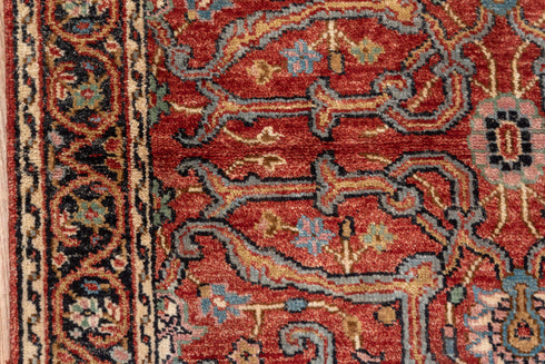 Vintage Heriz Area Rug (4' x 6')