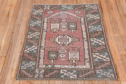Vintage Oushak Area Rug (2' x 4')