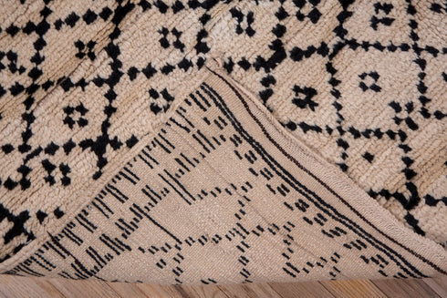 Antique Moroccan Area Rug (5' x 7')