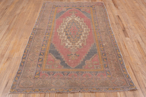 Antique Oushak Area Rug (4' x 7')