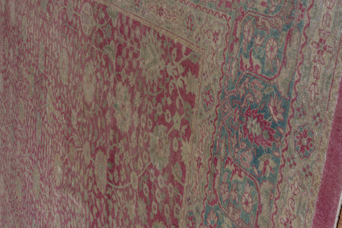 Antique Sivas Area Rug (12' x 17')