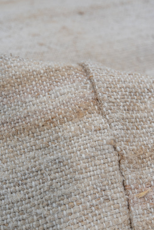 Vintage Flatweave Area Rug (2' x 3')