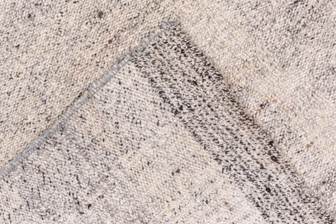 Vintage Flatweave Area Rug (8' x 11')