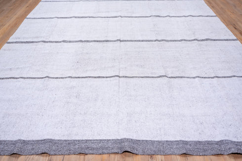 Vintage Flatweave Area Rug (10' x 13')