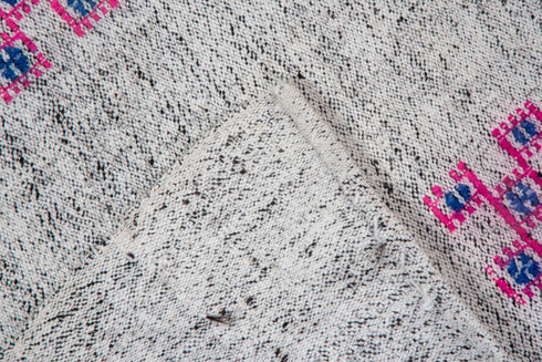 Antique Flatweave Area Rug (5' x 8')