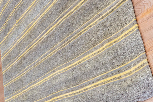 Antique Flatweave Area Rug (7' x 9')