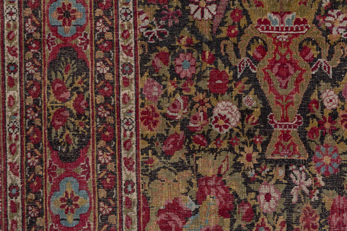 Antique Agra Area Rug (4' x 8')