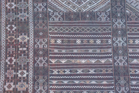 Vintage Jijim Area Rug (6' x 9')