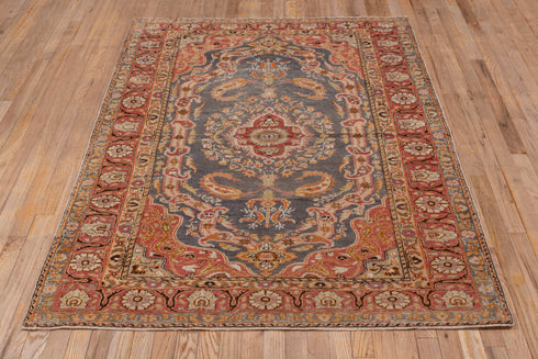 Antique Kaisary Area Rug (4' x 6')