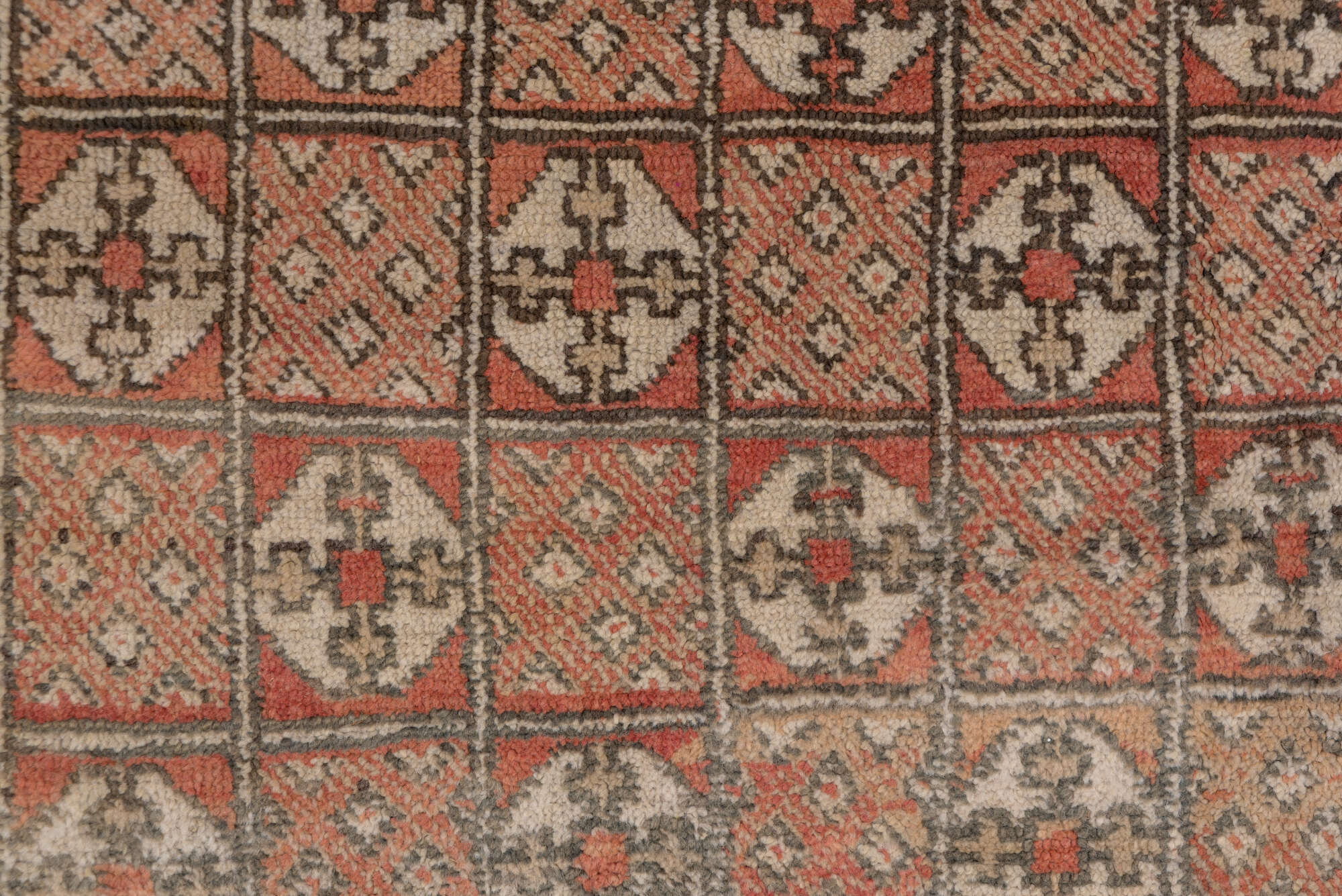5' x 10' one-of-a-kind handmade vintage Moroccan medium size rug. Color palette: brown, gray, pink