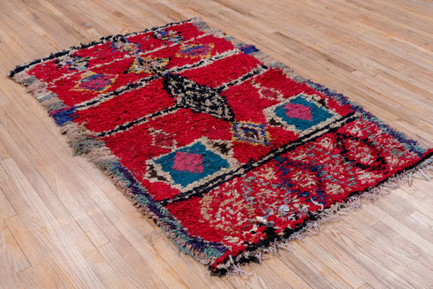 Vintage Moroccan Area Rug (4' x 6')