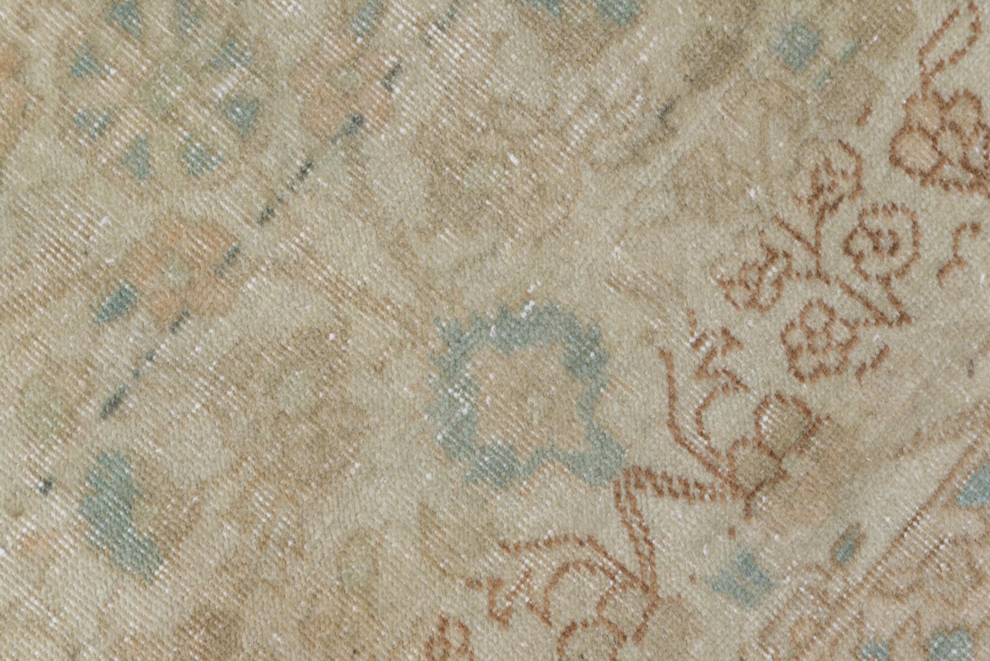 4' x 6' one-of-a-kind handmade vintage Sivas small size rug. Color palette: brown, gainsboro, gray, light gray, off-white