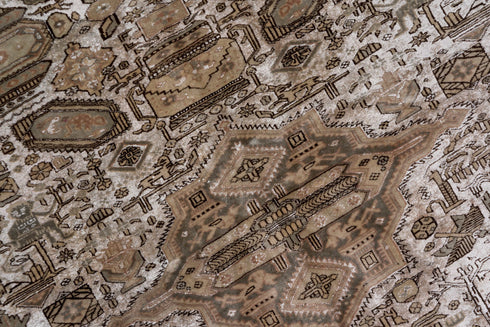 Antique Kaisary Area Rug (5' x 8')