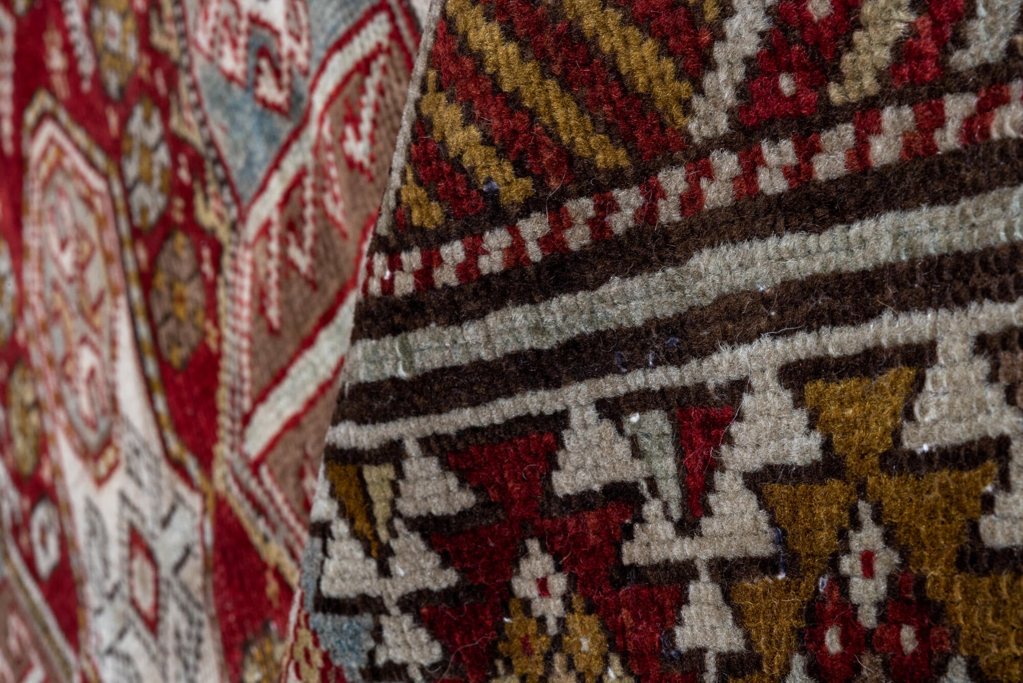 4' x 6' one-of-a-kind handmade vintage Shirvan small size rug. Color palette: brown, gray, pink, red