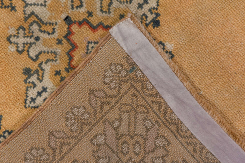 Vintage Sivas Area Rug (6' x 9')