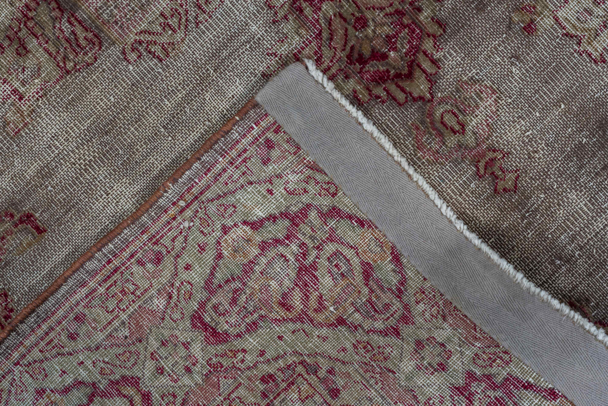 3' x 5' one-of-a-kind handmade vintage Sivas small size rug. Color palette: brown, red, pink, gray, light gray, silver