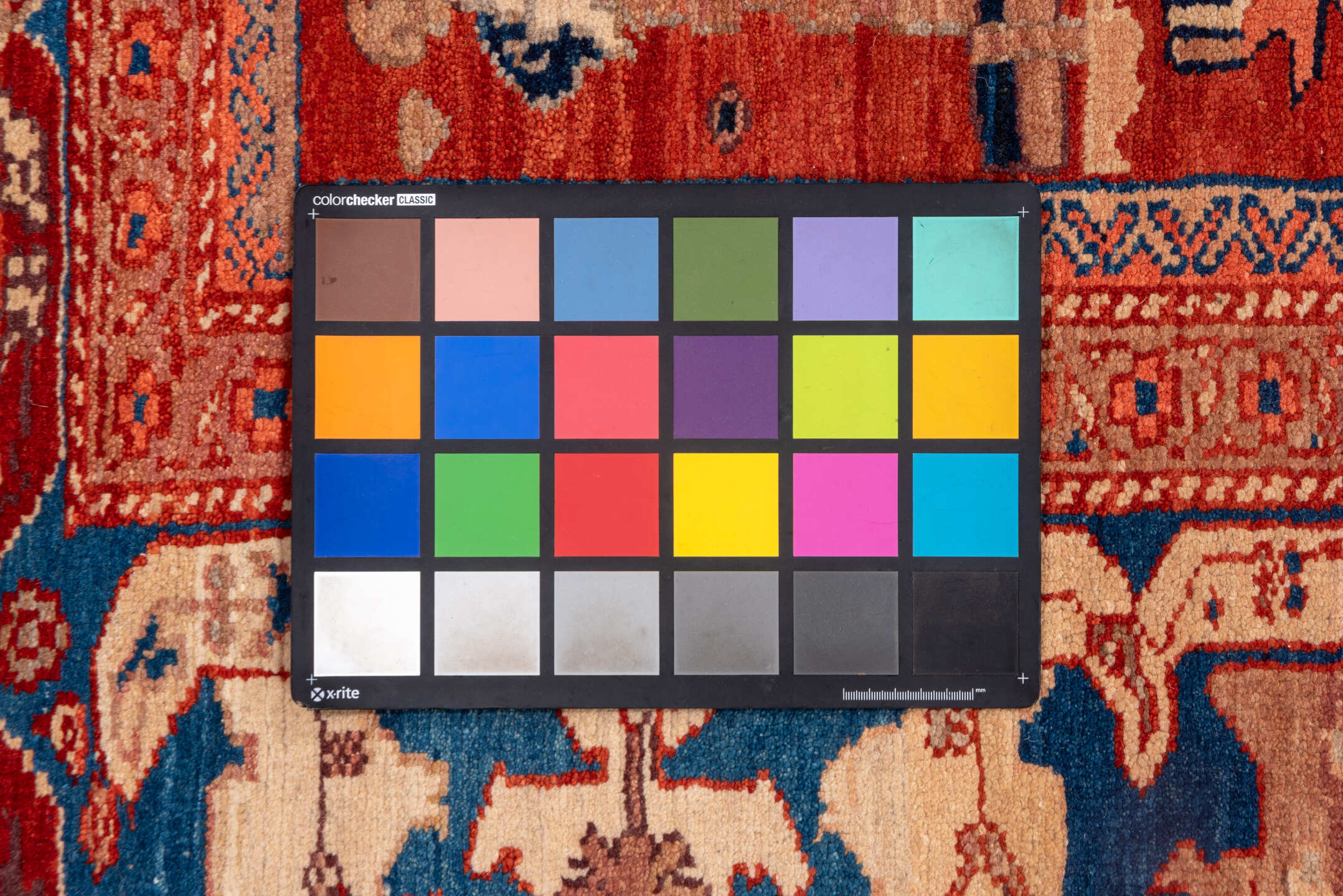 9' x 13' one-of-a-kind handmade vintage Sultanabad large size rug. Color palette: pink, red, brown, gray, blue, off-white