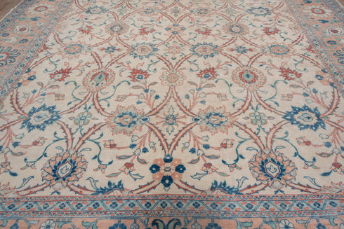 Vintage Distressed Area Rug (12' x 19')