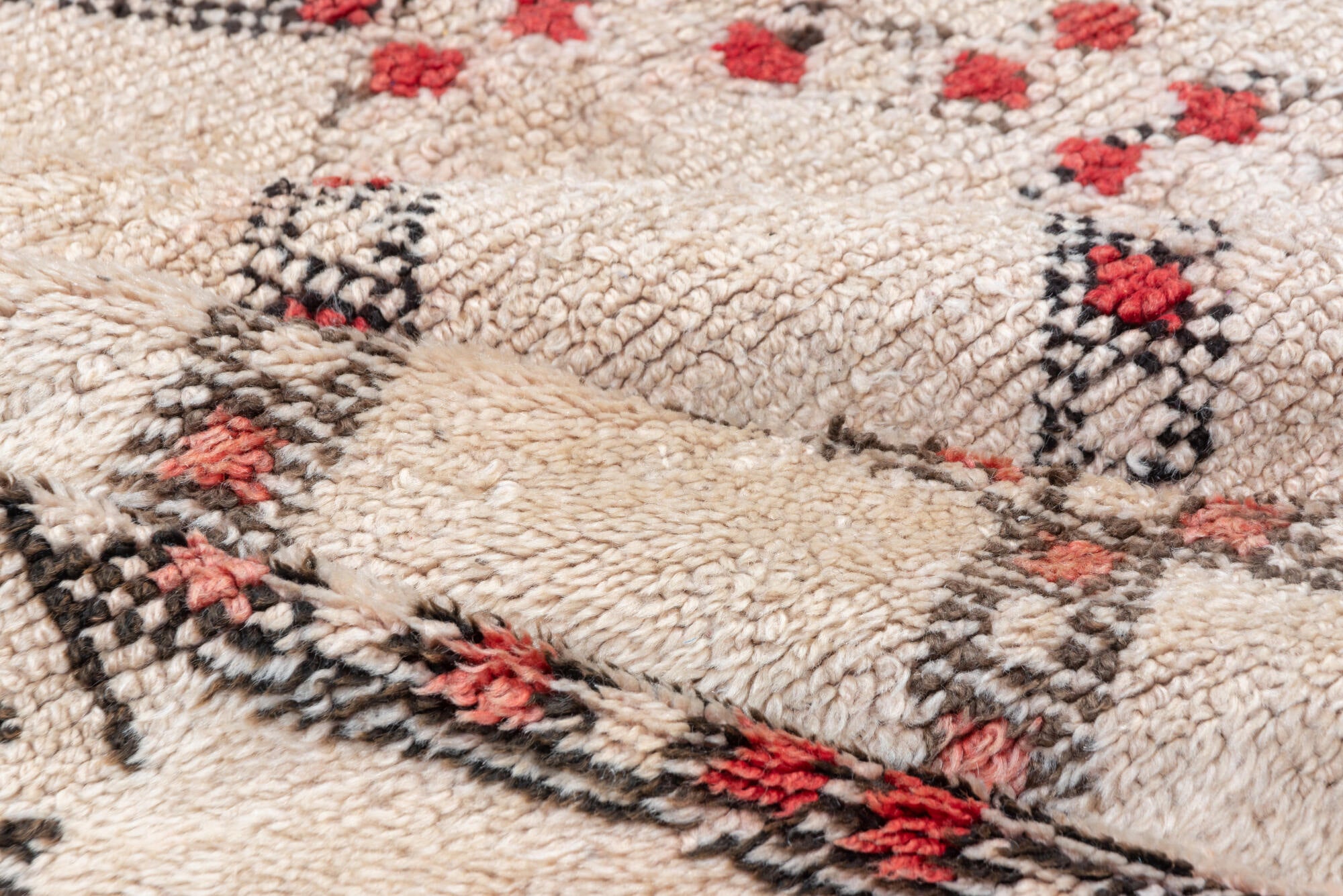 6' x 8' one-of-a-kind handmade vintage Moroccan medium size rug. Color palette: brown, gray, indian red, light gray