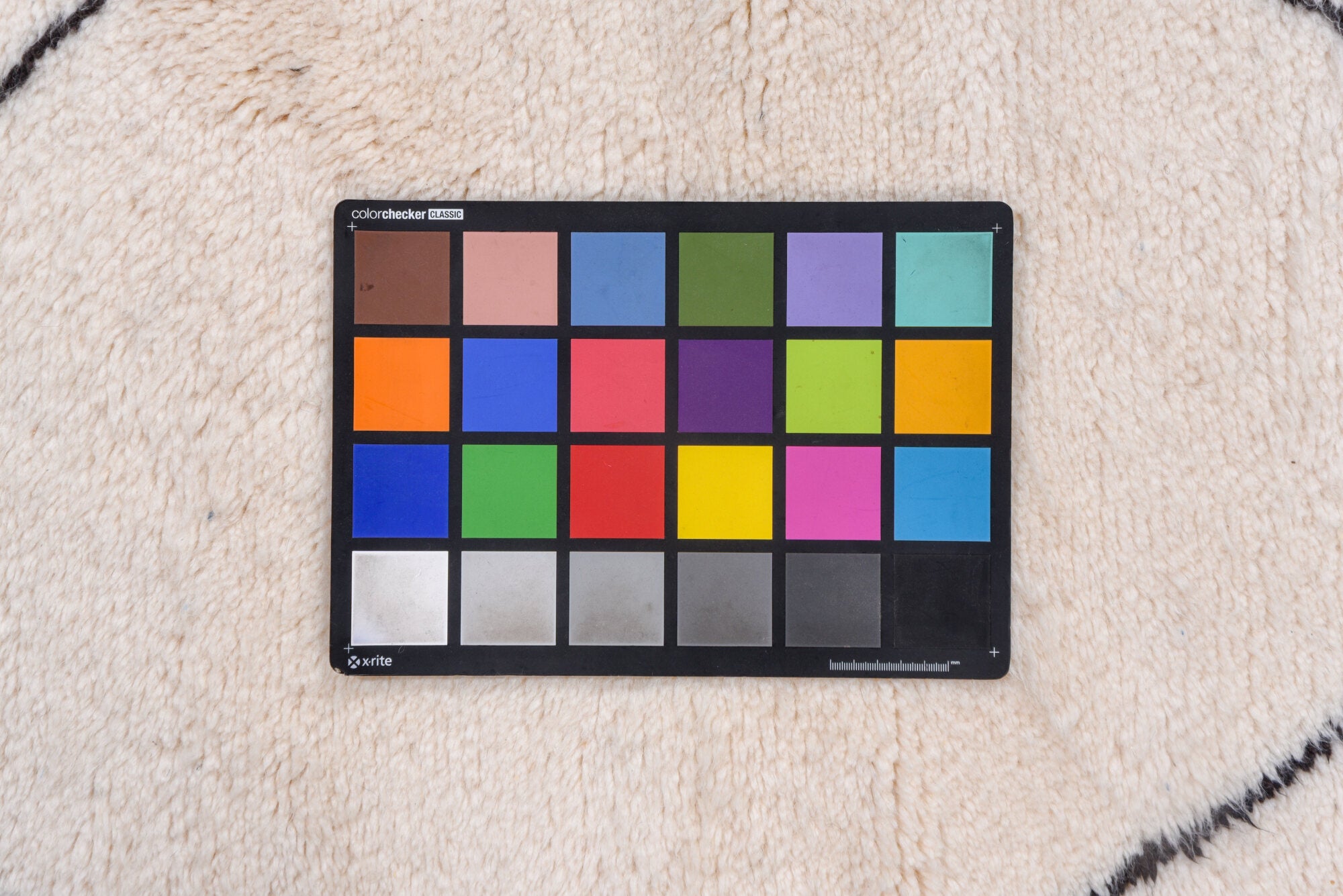 8' x 12' one-of-a-kind handmade vintage Moroccan large size rug. Color palette: antiquewhite, brown, dark gray, dim gray