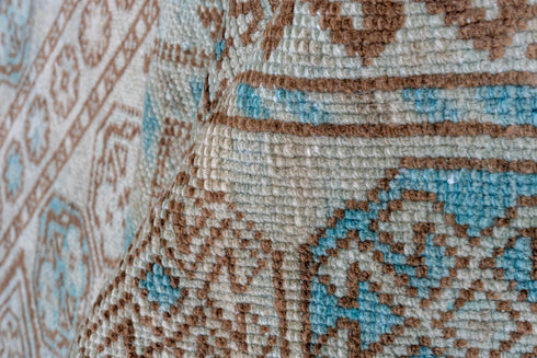 Vintage Turkish Area Rug (6' x 9')