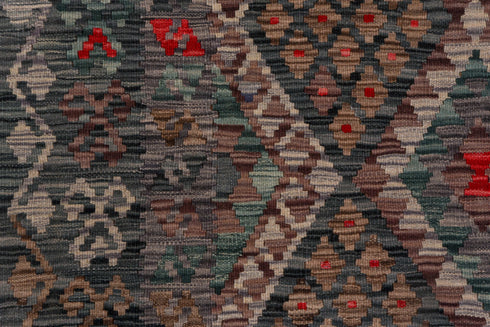 Vintage Kilim Area Rug (6' x 7')