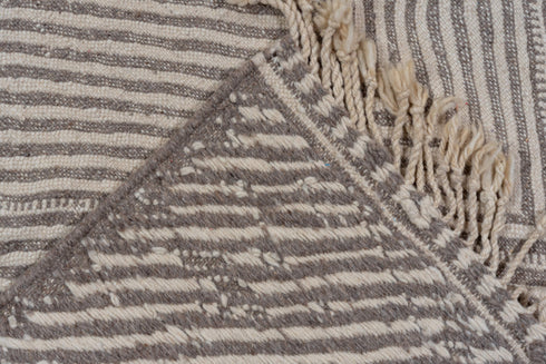 Vintage Kilim Area Rug (9' x 13')