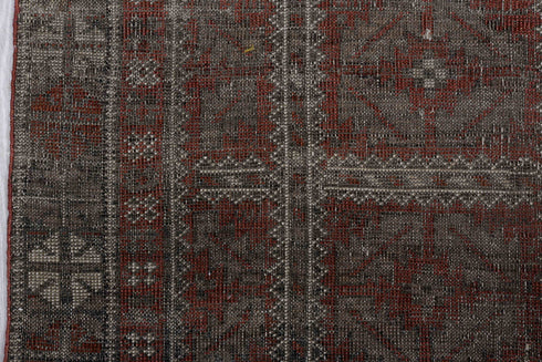Antique Belouch Area Rug (4' x 7')