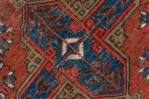 Antique Sumak Area Rug (6' x 9')