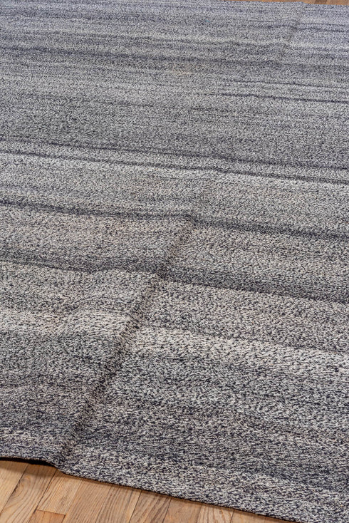 Vintage Kilim Area Rug (9' x 12')