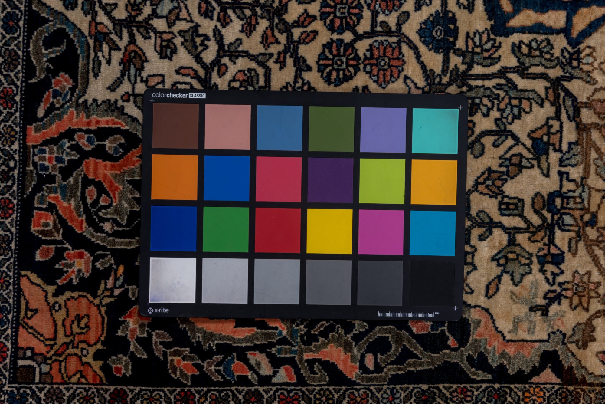 4' x 6' one-of-a-kind handmade vintage Far.Sarouk small size rug. Color palette: black, blue, brown, charcoal, gray