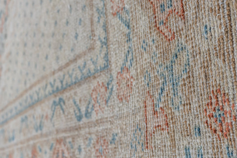 Antique Mahal Area Rug (5' x 9')