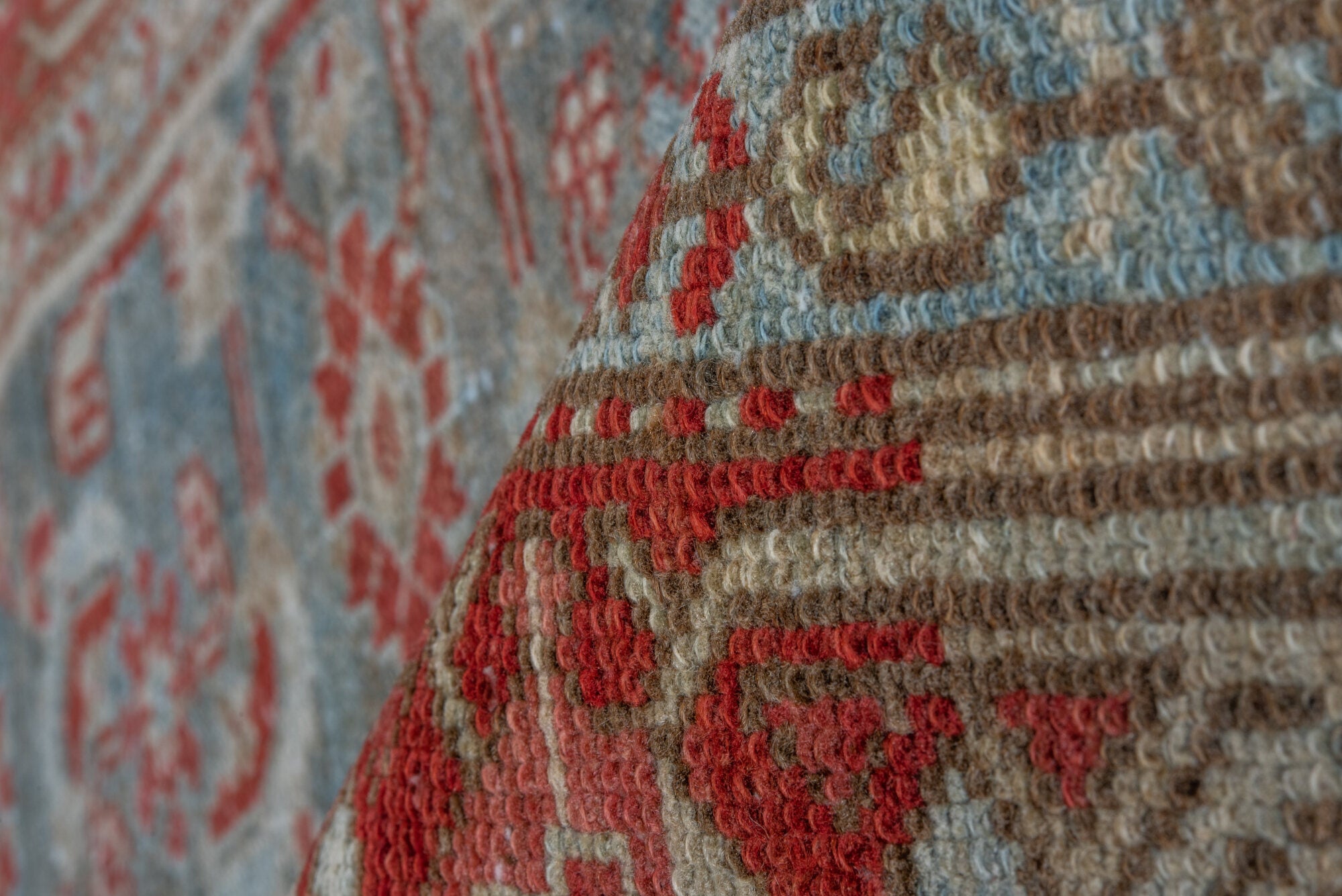 3' x 6' one-of-a-kind handmade vintage Malayer small size rug. Color palette: brown, dark gray, dim gray, gray, light gray