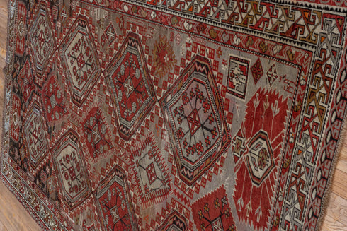 Vintage Shirvan Area Rug (4' x 7')