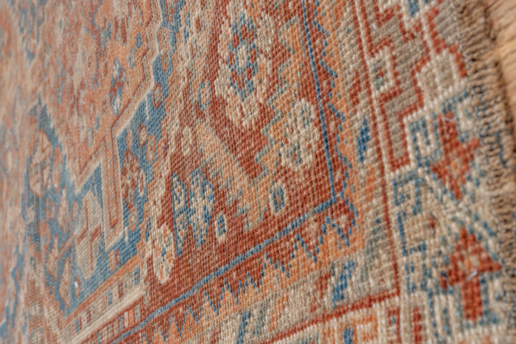 3' x 5' one-of-a-kind handmade vintage Shiraz small size rug. Color palette: brown, dim gray, gray, light gray, off-white