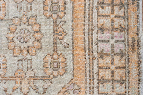 Vintage Oushak Area Rug (2' x 4')