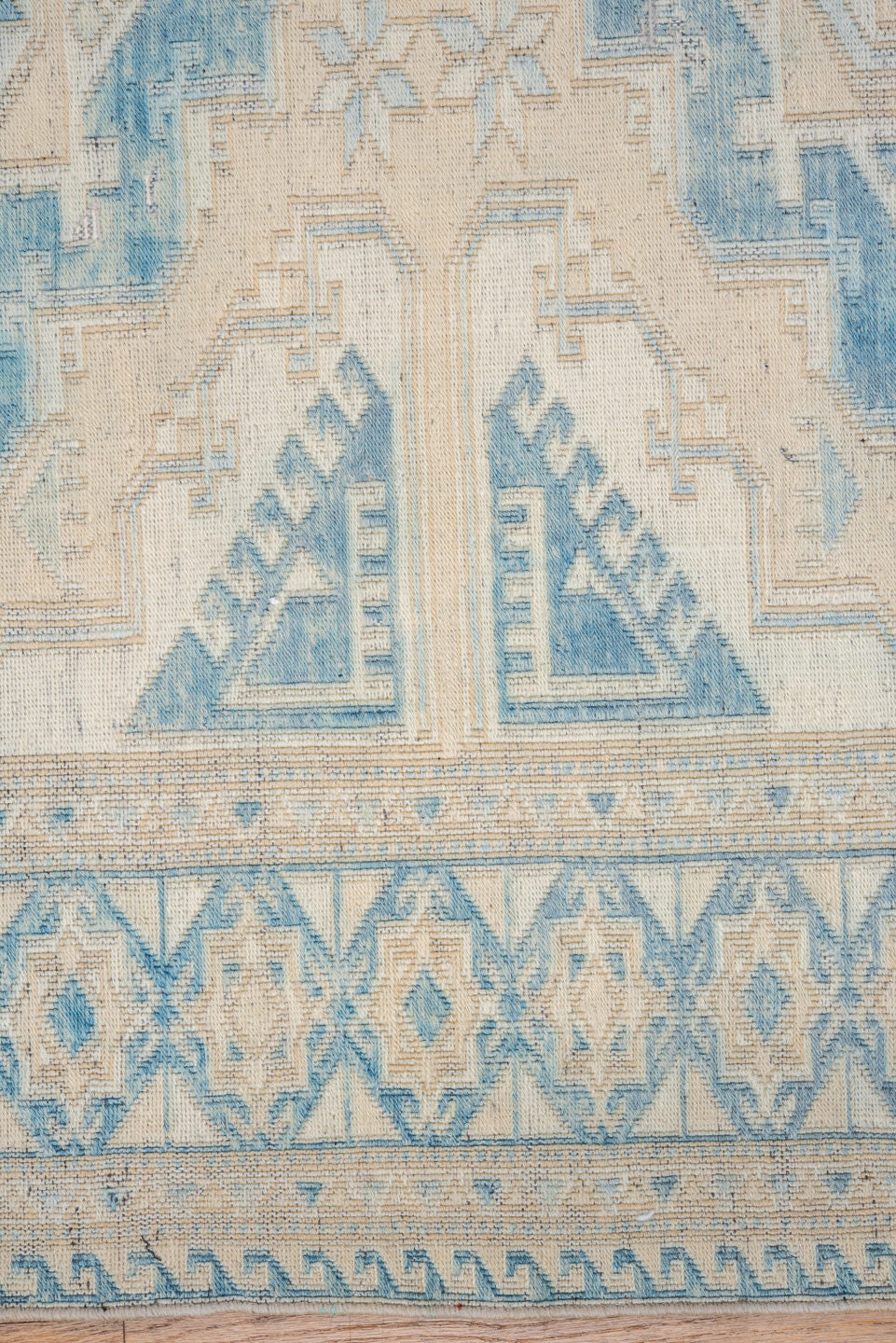 4' x 5' one-of-a-kind handmade vintage Sumak small size rug. Color palette: blue, gray, off-white, light gray, brown