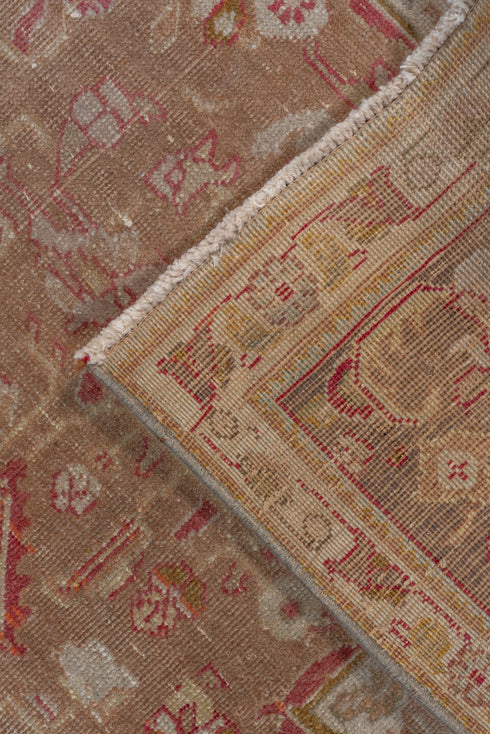 Vintage Tabriz Area Rug (6' x 9')