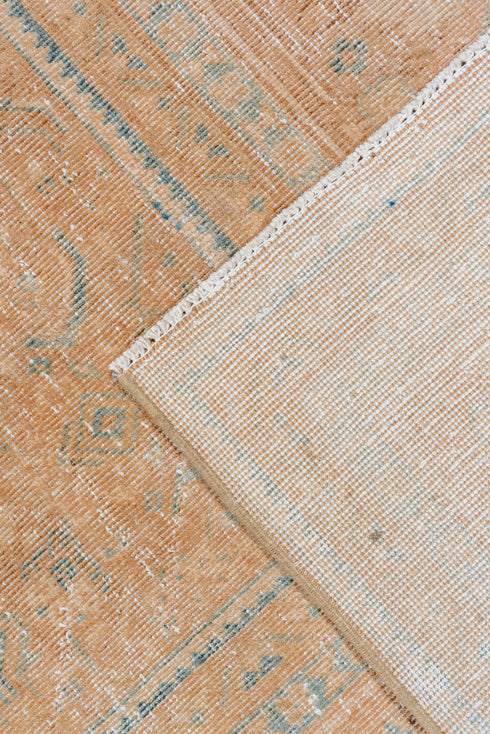 Vintage Mahal Area Rug (8' x 12')