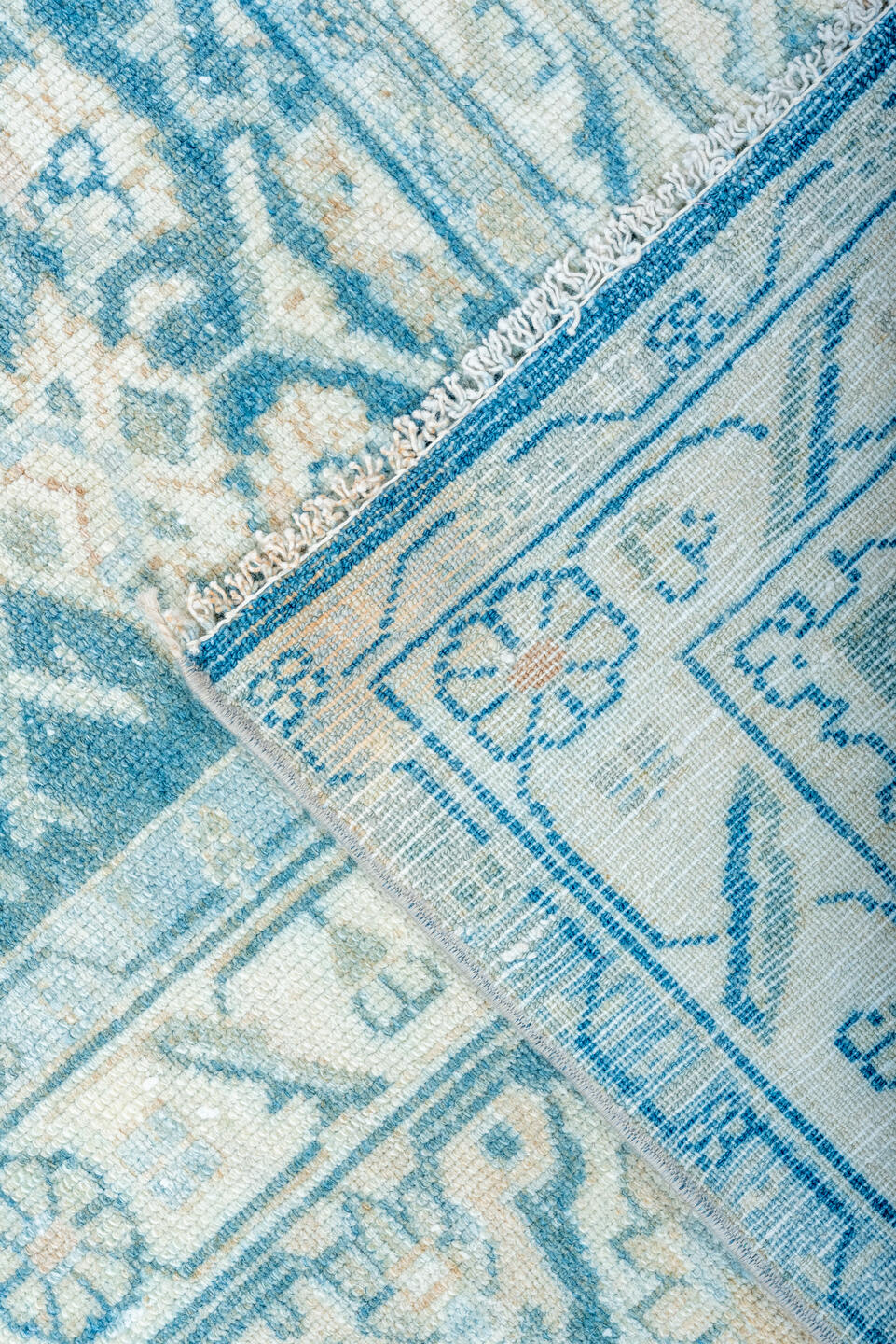 8' x 11' one-of-a-kind handmade vintage Malayer large size rug. Color palette: light gray, light blue, off-white, gray, blue