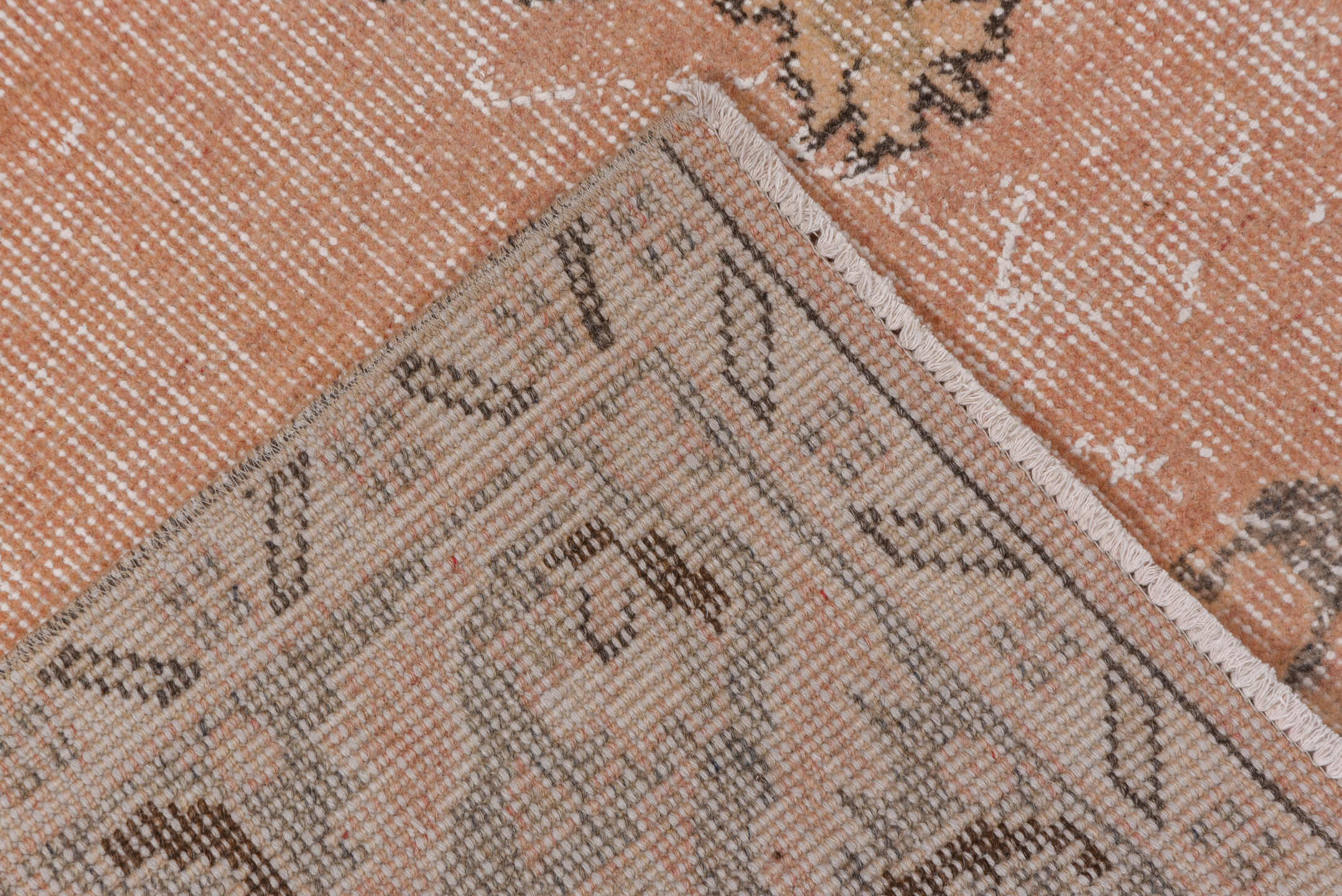 3' x 6' one-of-a-kind handmade vintage Oushak small size rug. Color palette: gray, pink, brown, light gray, off-white