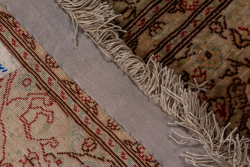 Antique Hereke Area Rug (4' x 5')