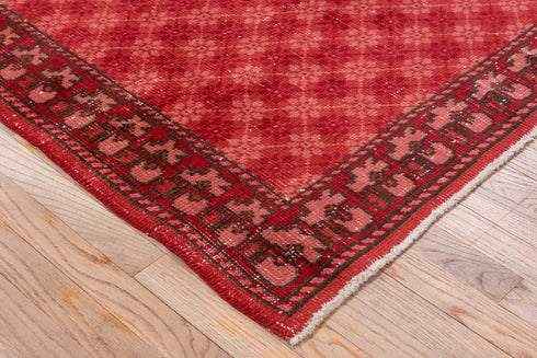 Antique Oushak Area Rug (6' x 9')