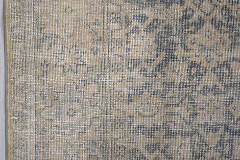 Antique Tabriz Area Rug (5' x 7')