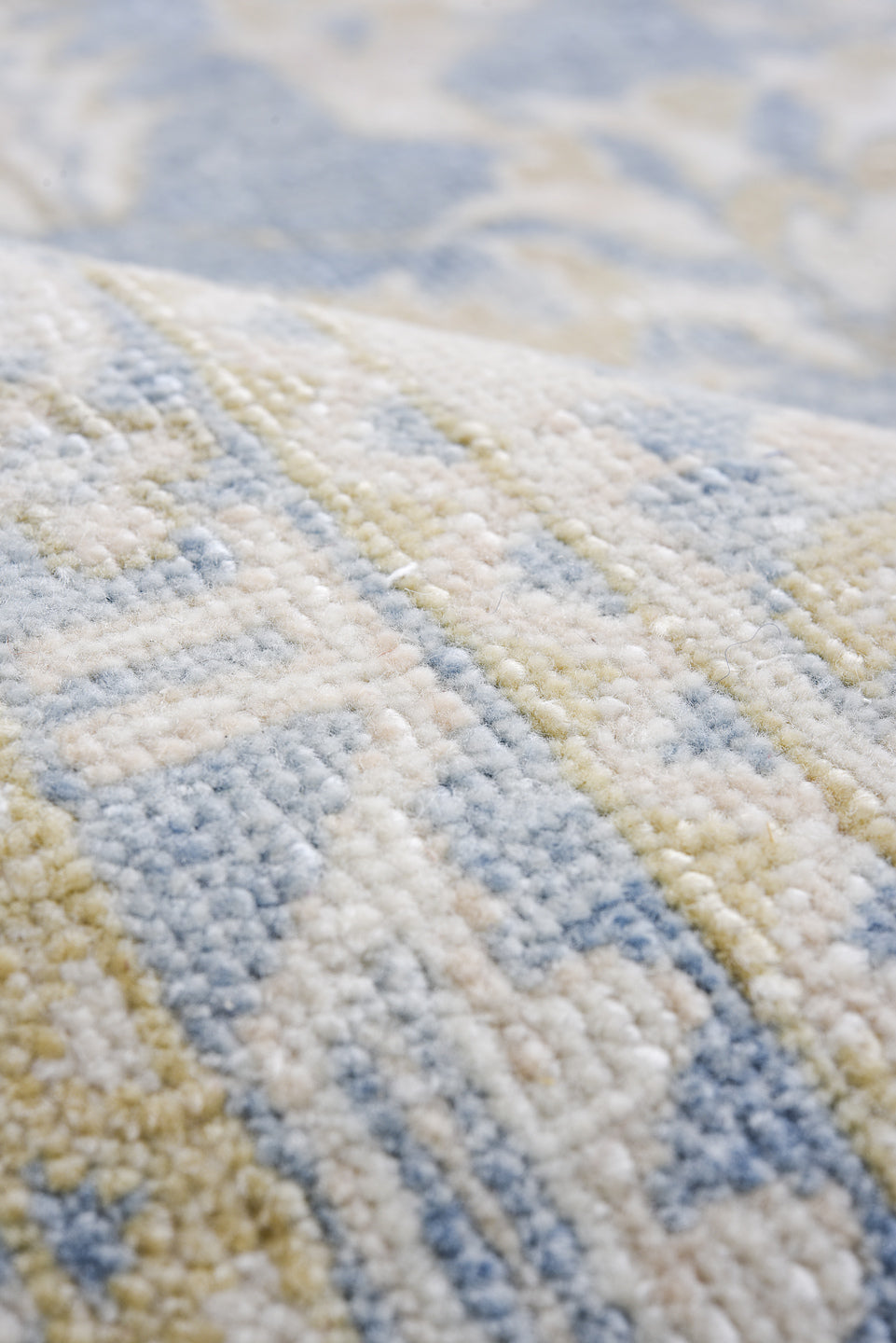 7' x 10' one-of-a-kind handmade vintage Heriz large size rug. Color palette: gray, blue, black, light gray, off-white