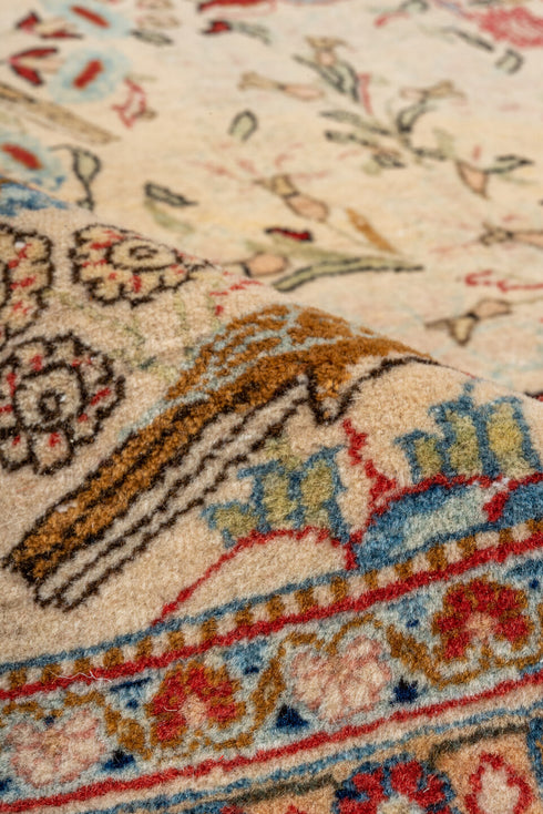 Vintage Area Rug (6' x 10')