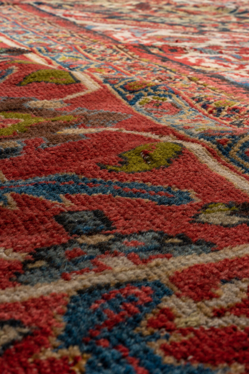 10' x 13' one-of-a-kind handmade vintage Sultanabad large size rug. Color palette: brown, red, gray, blue, black, redwood