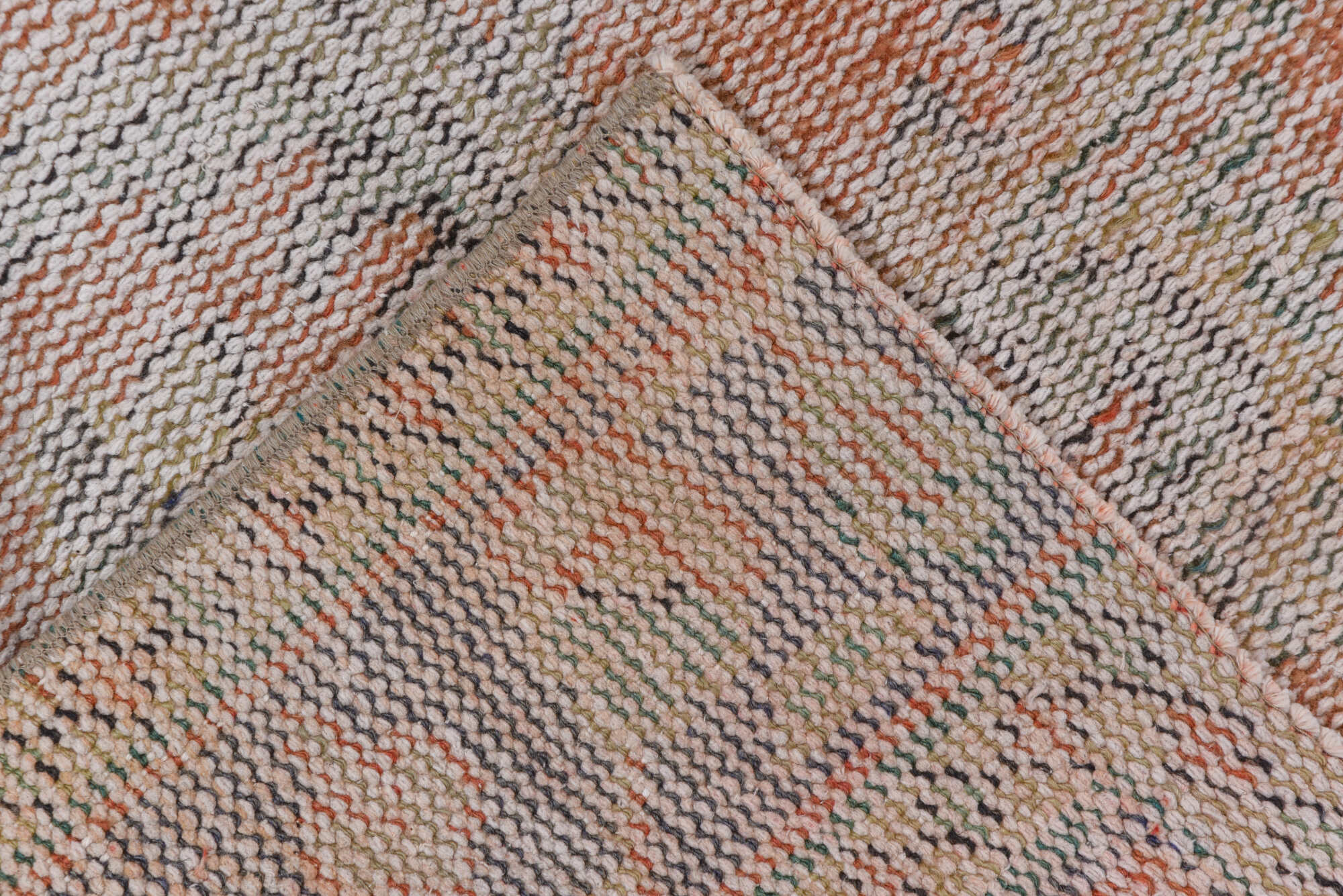 6' x 9' one-of-a-kind handmade vintage Oushak medium size rug. Color palette: dark gray, gainsboro, gray, light gray