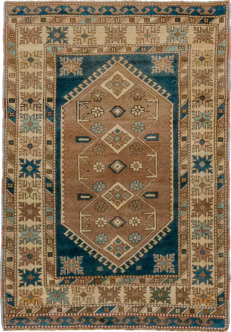 3' x 5' one-of-a-kind handmade vintage Oushak small size rug. Color palette: gray, blue, off-white, light gray, brown, snow