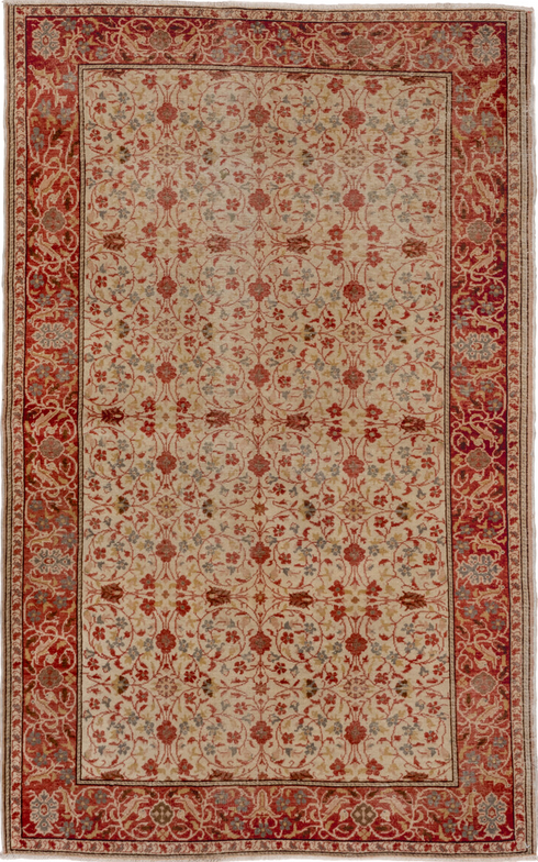 Vintage Kaisary Area Rug (4' x 6')